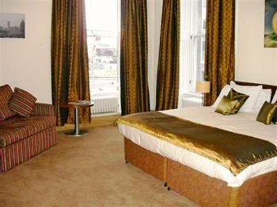 фото отеля Soprano St Magnus Court Hotel