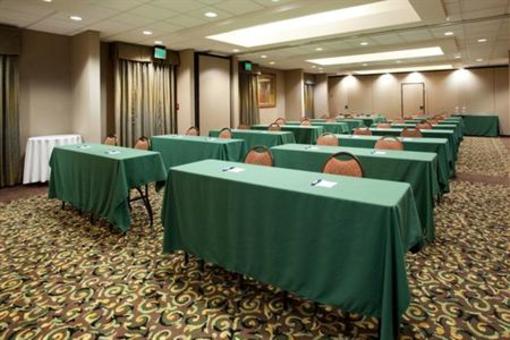 фото отеля Holiday Inn Express Hotel And Suites Sulphur