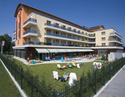 фото отеля Balneo Hotel Zsori Thermal & Wellness