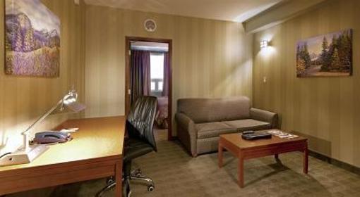 фото отеля Deerfoot Inn and Casino