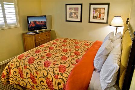 фото отеля BEST WESTERN PLUS Arroyo Roble Hotel & Creekside Villas
