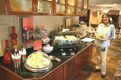 фото отеля Hampton Inn Clifton Park
