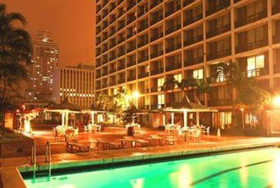 фото отеля Manila Pavillion Hotel