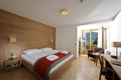 фото отеля Falkensteiner Hotel Urbani Ossiacher See