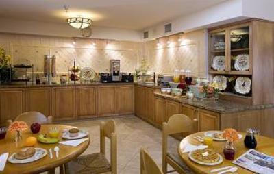 фото отеля Sommerset Suites Hotel