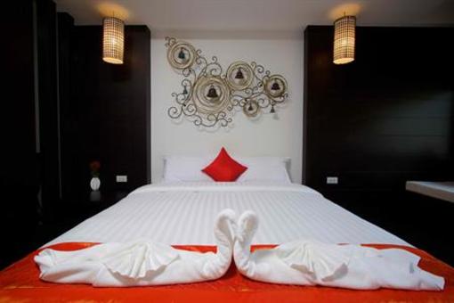 фото отеля Amber Residence Phuket