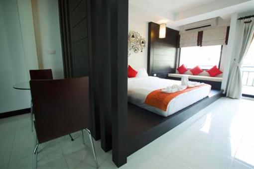 фото отеля Amber Residence Phuket
