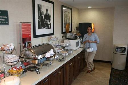 фото отеля Hampton Inn Greenville / Travelers Rest
