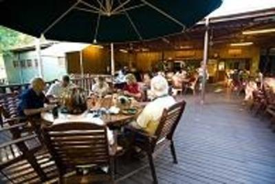 фото отеля Adels Grove Camping Park Hotel Mount Isa