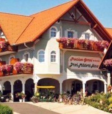 фото отеля Dreimaderlhaus Pension