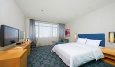 фото отеля Days Inn Powerlong Qingdao