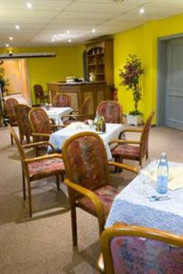 фото отеля Hotel Au Cep De Vigne Innenheim