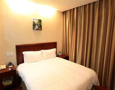 фото отеля GreenTree Inn Weihai Passenger Terminal Express Hotel