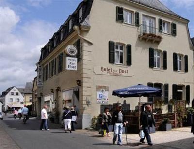 фото отеля Hotel Zur Post Neumagen-Dhron