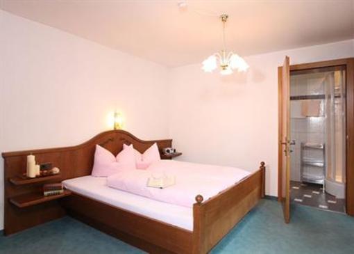 фото отеля Appartement Sporthutte Fiegl Langenfeld