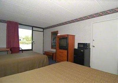фото отеля Quality Inn Forest City