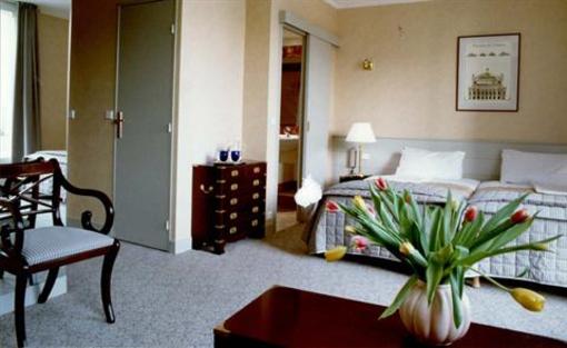 фото отеля Hotel Atrium Suresnes