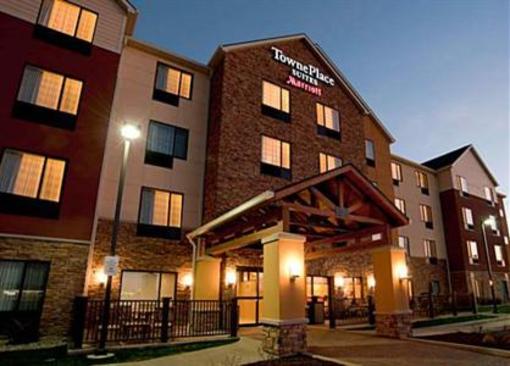 фото отеля TownePlace Suites Fort Wayne North