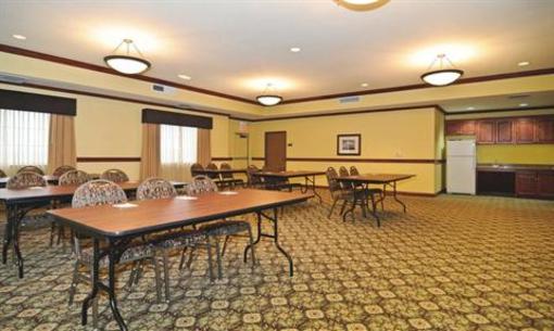 фото отеля BEST WESTERN Butterfield Inn