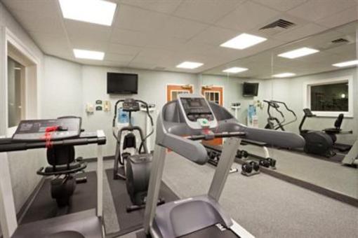фото отеля Holiday Inn Express Amherst-Hadley