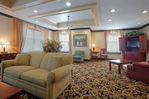 фото отеля Holiday Inn Express Amherst-Hadley