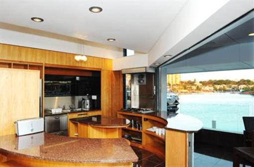 фото отеля More Than A Room Holiday Accommodation Mandalay Darwin