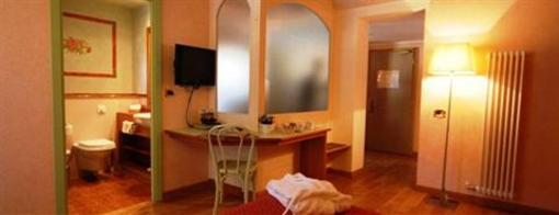 фото отеля Hotel Ideal Pinzolo