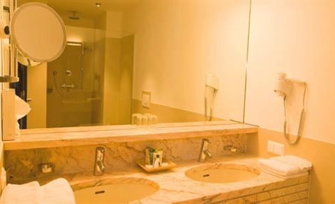 фото отеля Hotel Linde