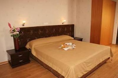 фото отеля Grand Olympic Hotel