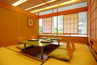фото отеля Grand Prince Hotel Kyoto