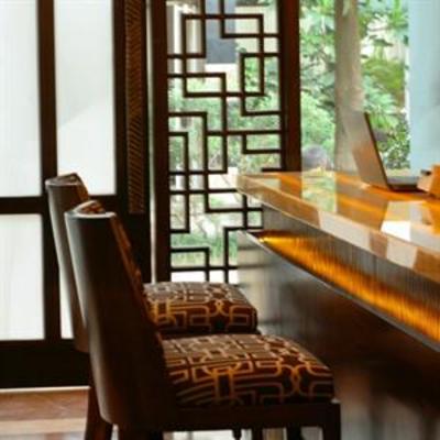 фото отеля Justa The Residence MG Road
