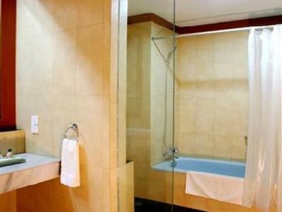 фото отеля Mutiara Merdeka Hotel