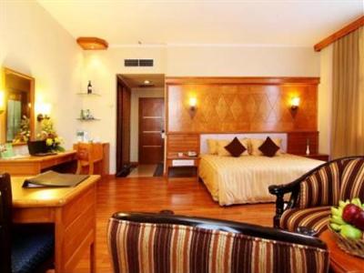 фото отеля Mutiara Merdeka Hotel