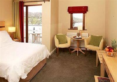 фото отеля Inishbofin House Hotel & Marine Spa