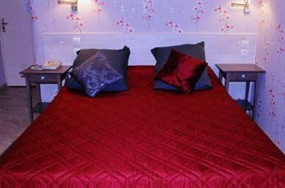фото отеля Hotel Les Chansonniers