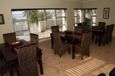 фото отеля JayBay House Guest House Jeffreys Bay