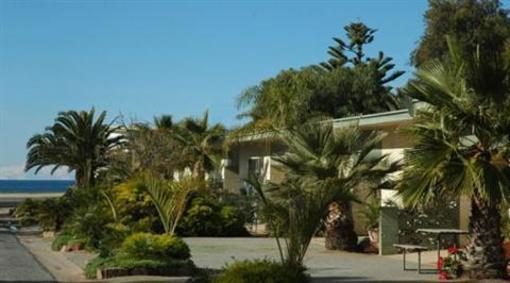 фото отеля Modra’s Apartments Tumby Bay