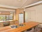 фото отеля King Parrot Cottages & Conference Retreat