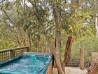 фото отеля King Parrot Cottages & Conference Retreat