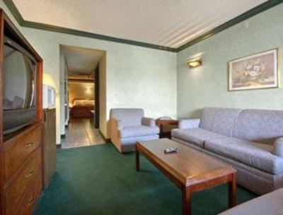 фото отеля Days Inn Levittown/Bristol