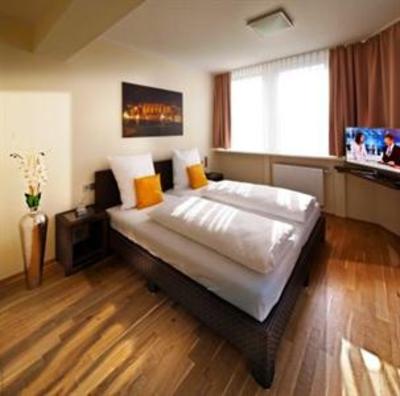 фото отеля GuestHouse Mannheim