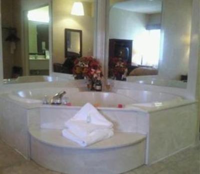 фото отеля A Victory Suites Warren