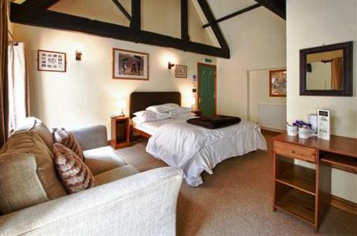 фото отеля The Cross Keys Inn Frome