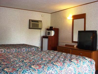 фото отеля Budget Lodge Hotel Newton Falls