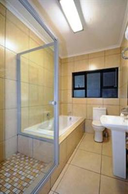 фото отеля 12 Stars Lifestyle Apartments