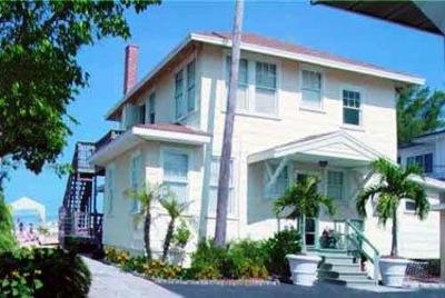 фото отеля Sun N Fun Vacation Rentals