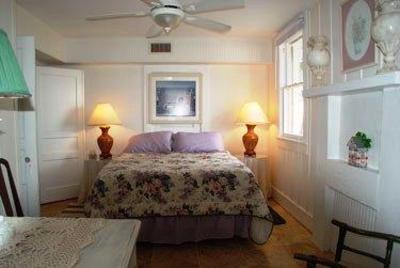 фото отеля Sun N Fun Vacation Rentals