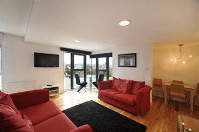 фото отеля Riverview Apartments