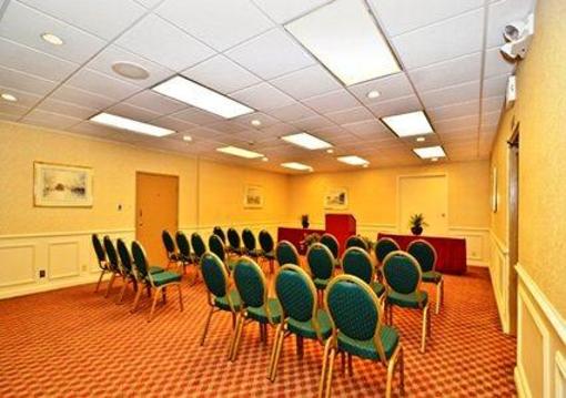 фото отеля Quality Inn Downtown 4th Avenue