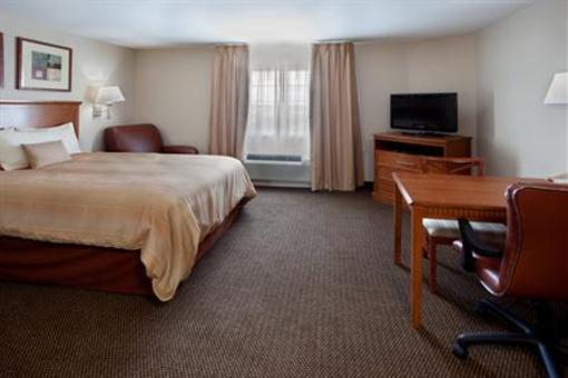 фото отеля Candlewood Suites San Antonio NW Near Seaworld